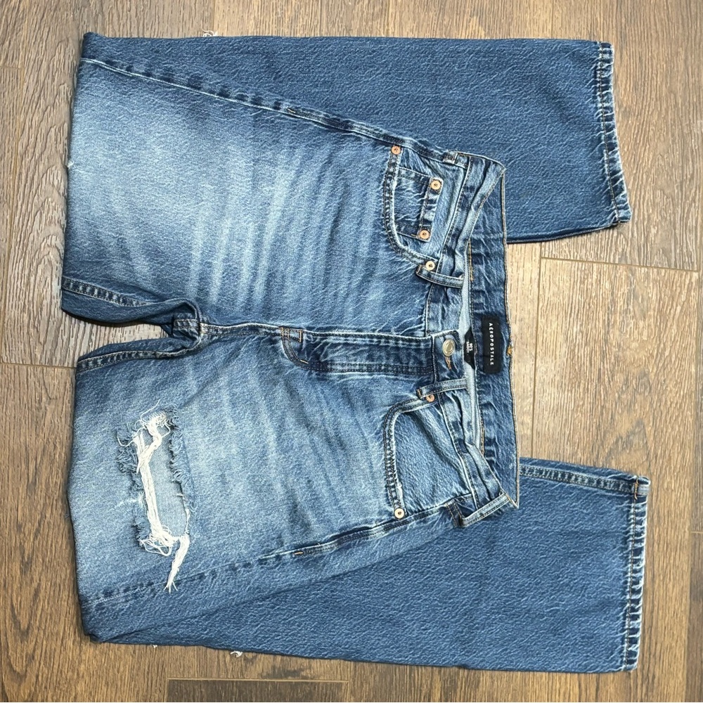 Universal Thread Ripped Blue Boyfriend Jeans - Picture 5 of 5